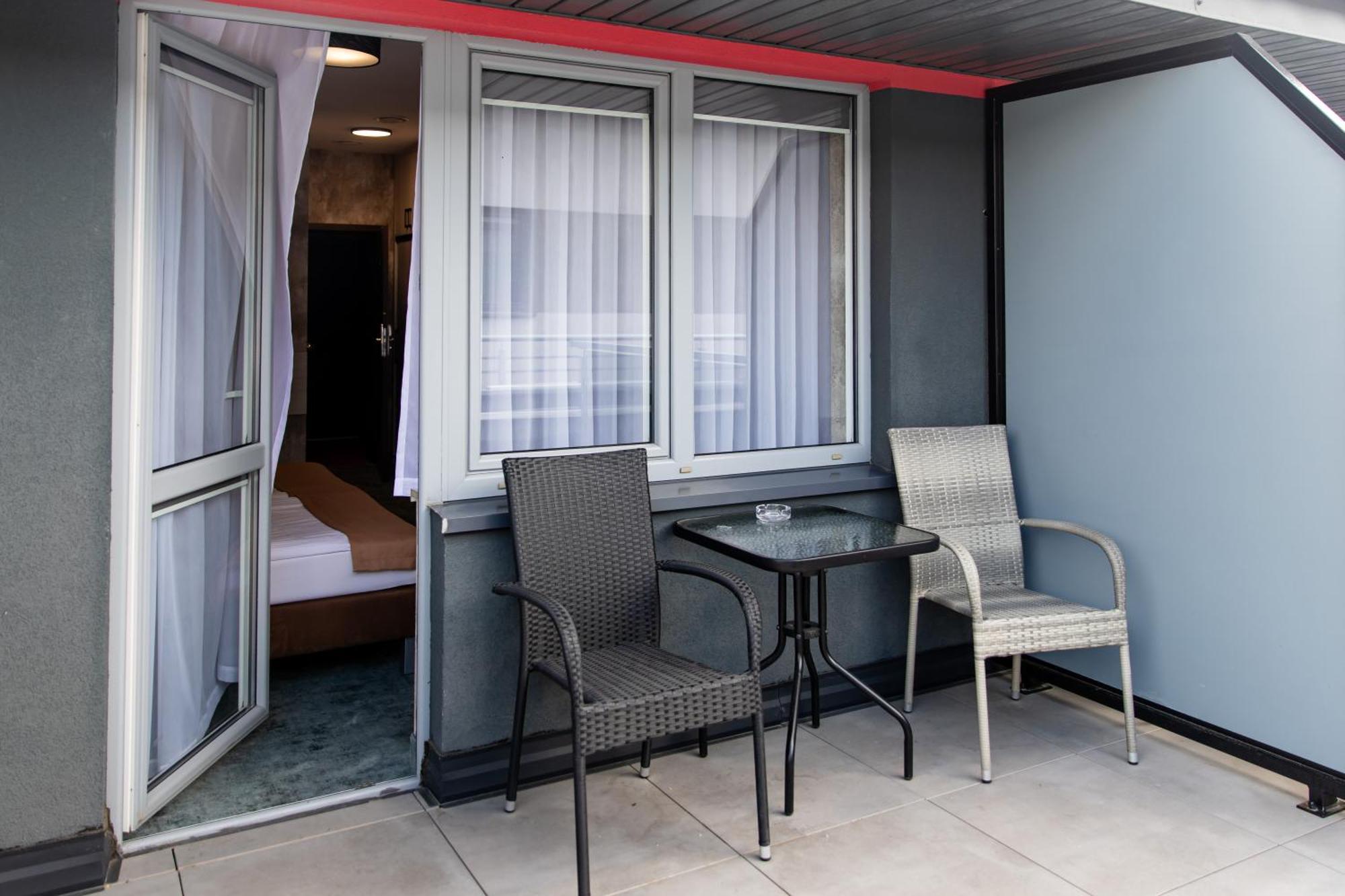 Hotel Aquarius Restaurant Wellness Spa تشيخوتشينيك المظهر الخارجي الصورة